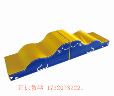海報臺階.png